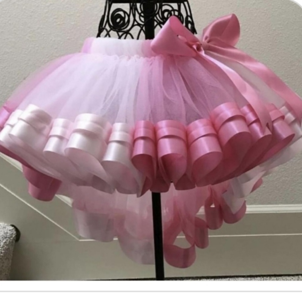 Ribbon tutu